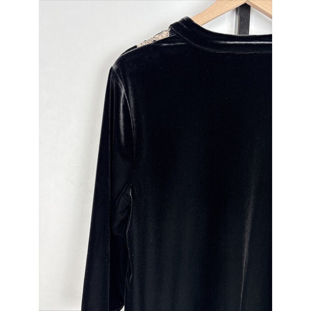Chico's Travelers Black Velvet Swirl Button Up Blouse Women's L Artsy Sheer - Picture 11 of 13